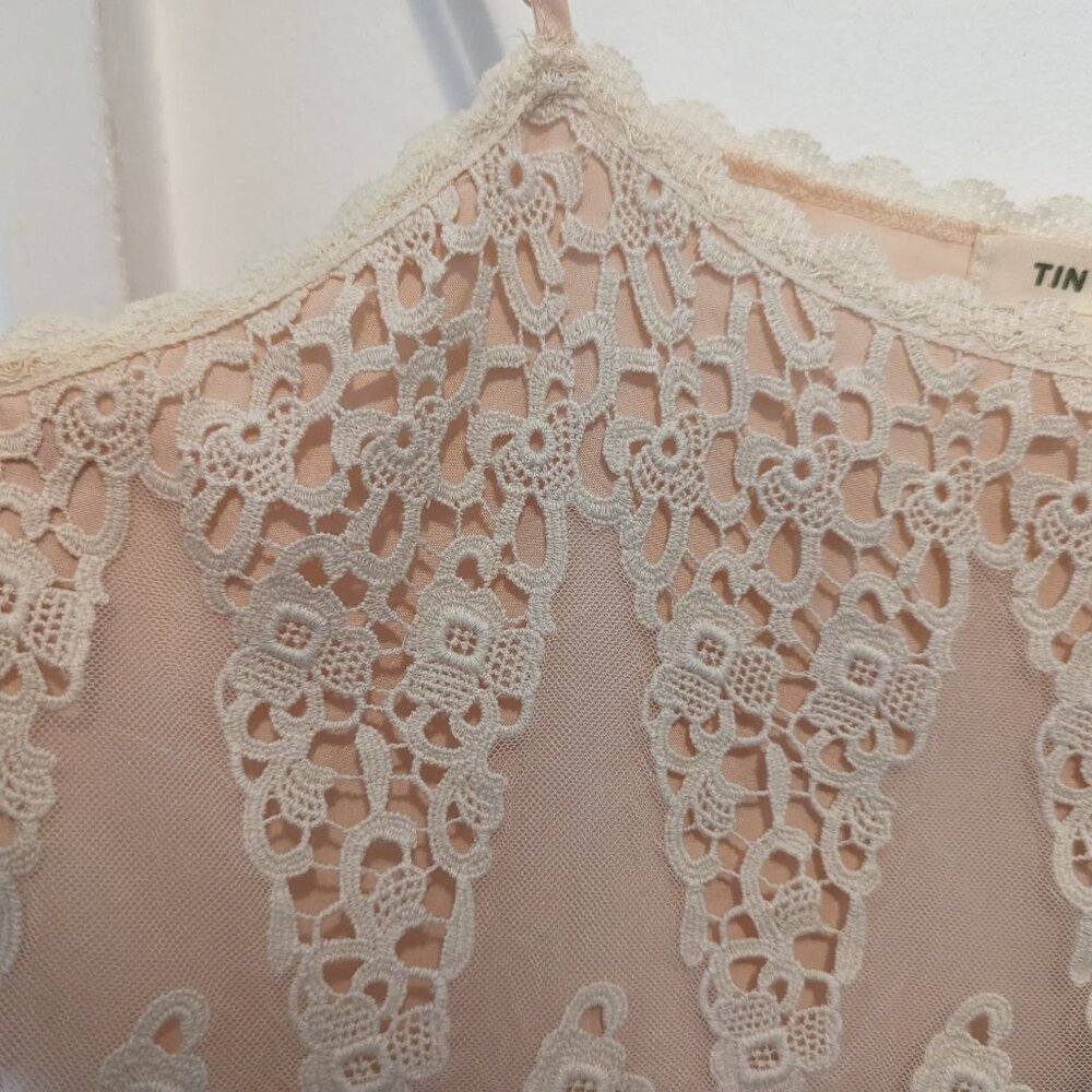 Anthropologie TINY "Anne" Peach Lace Cami - Picture 6 of 11